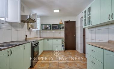 Venta casa con gran terreno, Ñuñoa