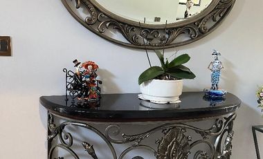 CASA EXCLUSIVA! Recien remodelada