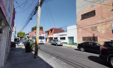 Edificio con Bodega en venta, Col. El Carmen, cerca blvd 5 de mayo, Puebla