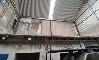 Edificio con Bodega en venta, Col. El Carmen, cerca blvd 5 de mayo, Puebla