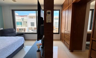 Casa de 3 niveles en Arbolada: seguridad, confort y estilo en un solo lugar