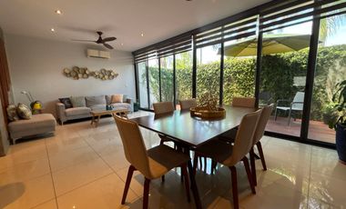Casa de 3 niveles en Arbolada: seguridad, confort y estilo en un solo lugar