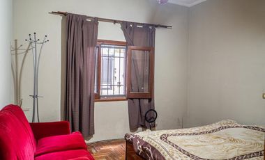 Casa con fondo libre