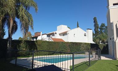 Casa en  ALQUILER en Campo Chico