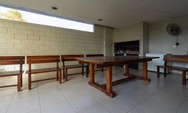 Departamento  en venta 3 ambientes con cochera en complejo 
