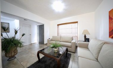 RENTA DEPARTAMENTO EN LOMAS  SANTUARIO  $17,500.