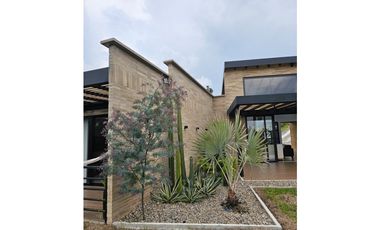 Casa en El Retiro Parcelación Monte Sereno