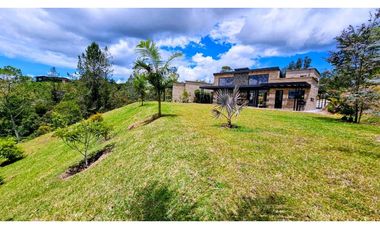 Casa en El Retiro Parcelación Monte Sereno