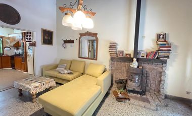 Casa multifamiliar en venta - Morón central