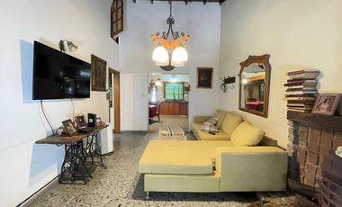 Casa multifamiliar en venta - Morón central