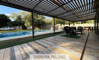 Casa quinta en venta en Lujan