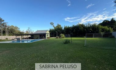 Casa quinta en venta en Lujan