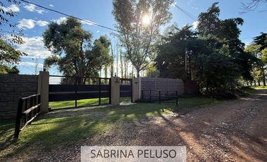 Casa quinta en venta en Lujan