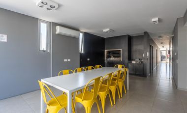 Venta Departamento 3 ambientes Vicente López al Rio con Balcon y cochera