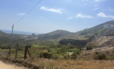 Terreno Esquinero en Primo Tapia