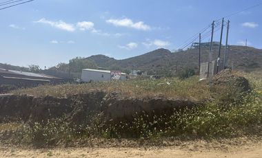 Terreno en esquina Primo Tapia