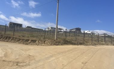 Terreno en esquina Primo Tapia