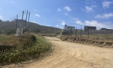 Terreno en esquina Primo Tapia