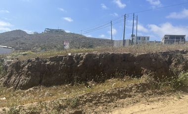 Terreno en esquina Primo Tapia