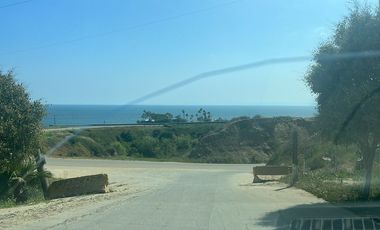 Terreno en esquina Primo Tapia