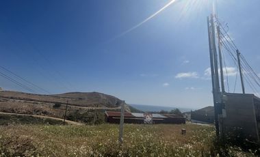 Terreno con casa móvil en Rosarito