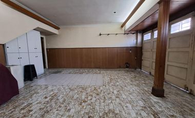 Casa en Bernal Centro - Excelente Ubicación