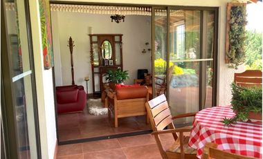 Venta de Finca en La Ceja | Reformada, con vista y huerta productiva