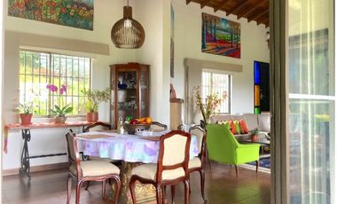 Venta de Finca en La Ceja | Reformada, con vista y huerta productiva