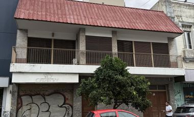 Casa en  dos plantas