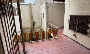 Casa en  dos plantas