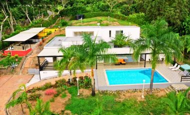 CASA CAMPESTRE PARA VENTA, LA MESA CUNDINAMARCA.