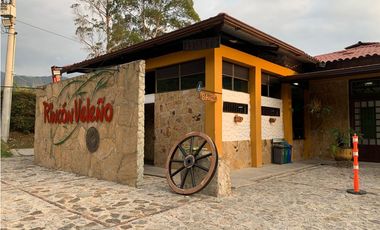 VENTA LOTE CON RESTAURANTE Y CASA LA MESA CUNDINAMARCA
