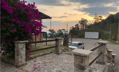 VENTA LOTE CON RESTAURANTE Y CASA LA MESA CUNDINAMARCA