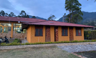 VENTA LOTE CON RESTAURANTE Y CASA LA MESA CUNDINAMARCA