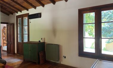 Casa en venta en Ing Maschwitz-5ambientes.