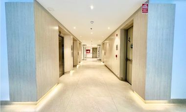 Excelente oficina para arriendo en edificio Semana - El Nogal