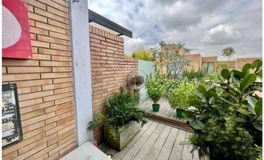 Arriendo  Apartamento con Terraza en Rosales Bogota Disp Agosto 2025