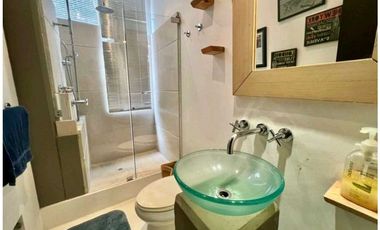 Arriendo  Apartamento con Terraza en Rosales Bogota Disp Agosto 2025