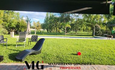 Casa en venta, 5 ambientes. Terralagos, Canning.