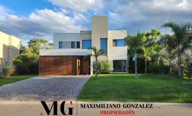 Casa en venta, 5 ambientes. Terralagos, Canning.