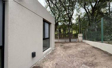 Casa en alquiler Villa Allende