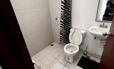 ESPECTACULAR PROPIEDAD CON LOCALES COMERCIALES EN VILLA DE ALVAREZ