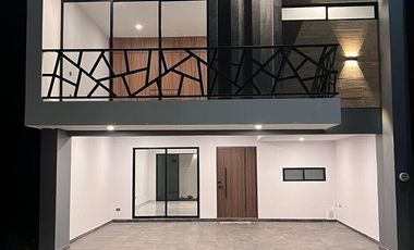Casa en venta en Fracc. Privado en Coatepec con los acabados más premium