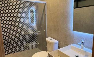 Casa en venta en Fracc. Privado en Coatepec con los acabados más premium