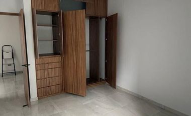 Casa en venta en Fracc. Privado en Coatepec con los acabados más premium
