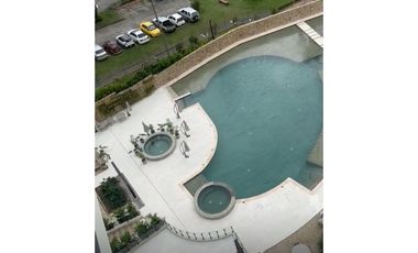 SE VENDE APARTAMENTO EN LA AVENIDA SUR