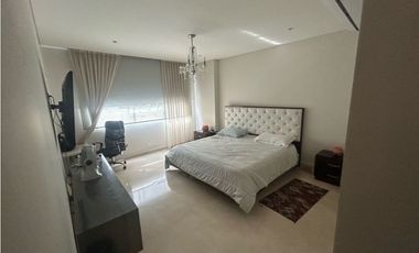 Vendo Apartamento tipo Luxury en Altos de Riomar