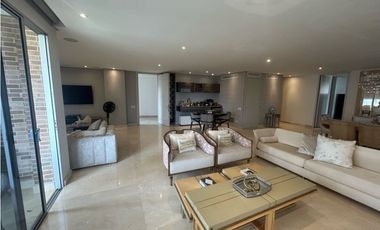 Vendo Apartamento tipo Luxury en Altos de Riomar