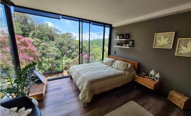 Venta de Hermosa Casa en Alto del Escobero Unidad Cerrada