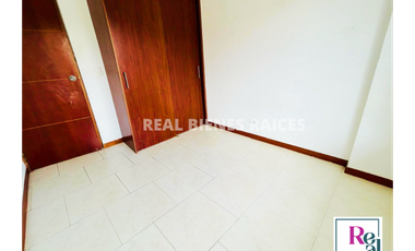 Se Vende Apartamento en 2 Piso - Unidad Cerrada